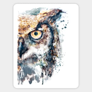 Great Horned Owl Close-up Portrait Magnet